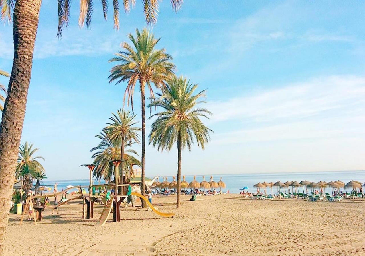 Precioso En Al Lado Del Mar
