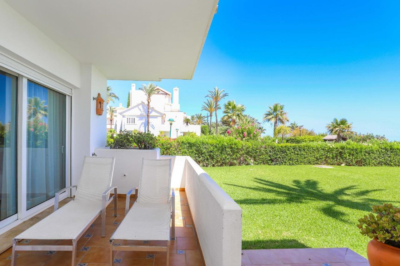 Apartment Frontline Ground Floor - Monteros Palm *
