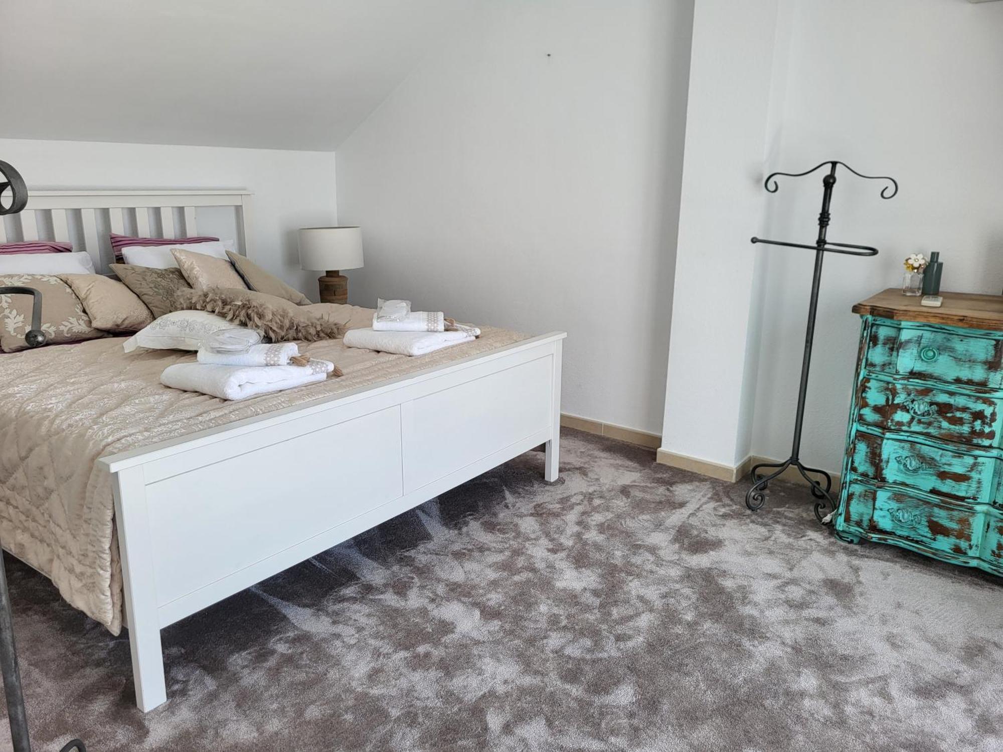 Apartment Duplex Penthouse Casa M3 Walking Distance Puerto Banus Marbella