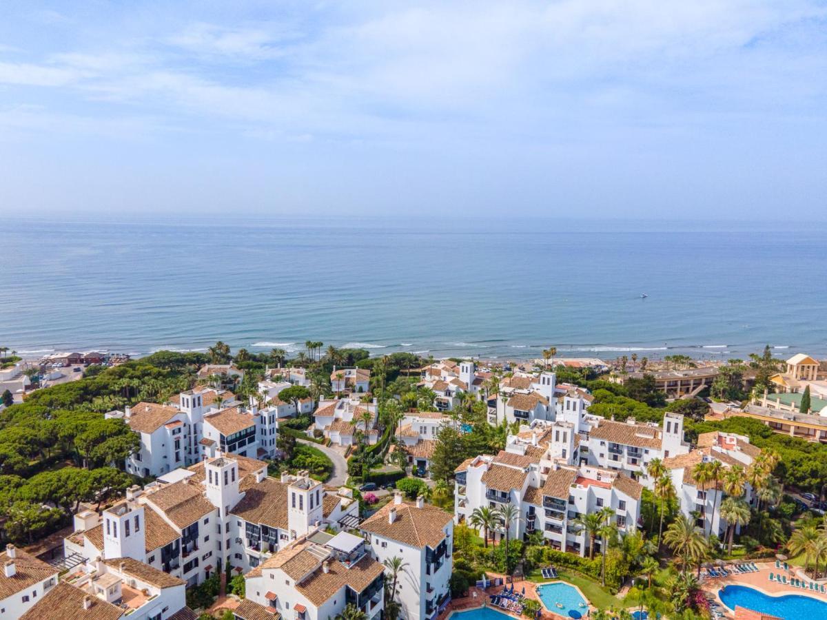 Beachfront Complex Jardines De Golondrinas Elviria *