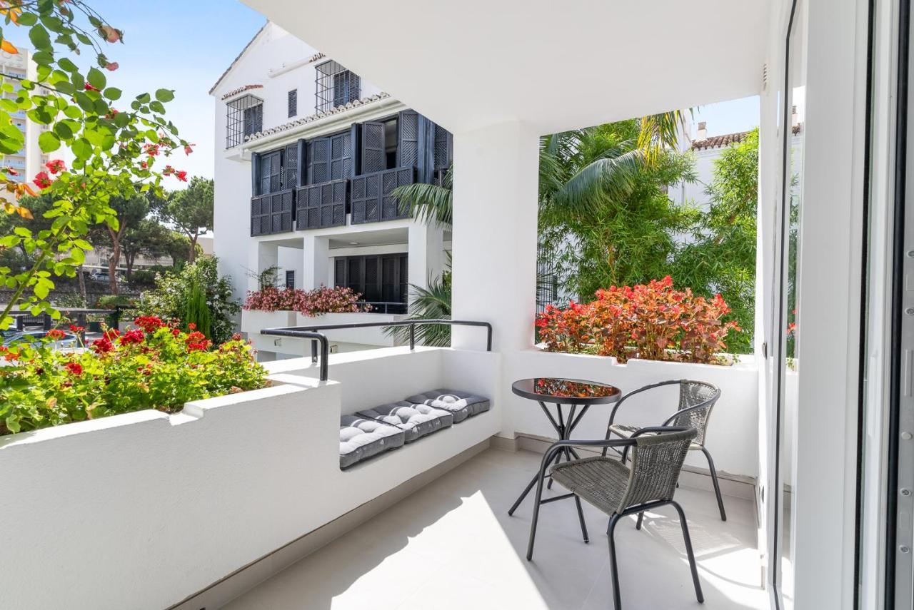 Beachfront Complex Jardines De Golondrinas Elviria *