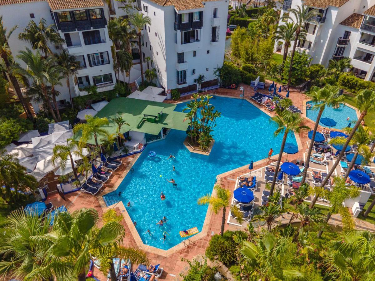 Apartment Beachfront Complex Jardines De Golondrinas Elviria *