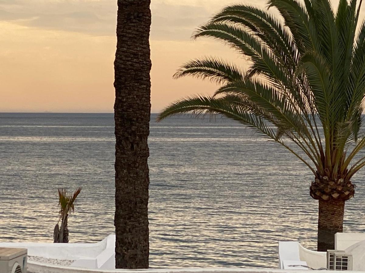 Golden Mile Front Line Apartment Marbella