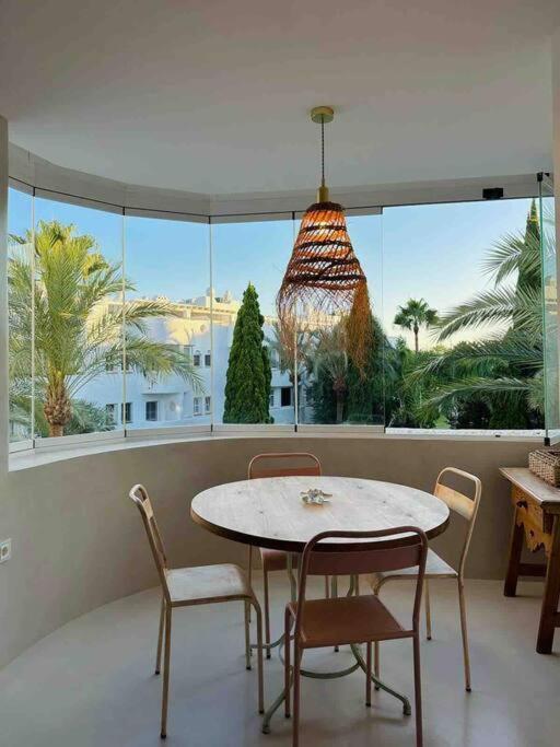 Modern 2 Bedroom In Real Appartement *
