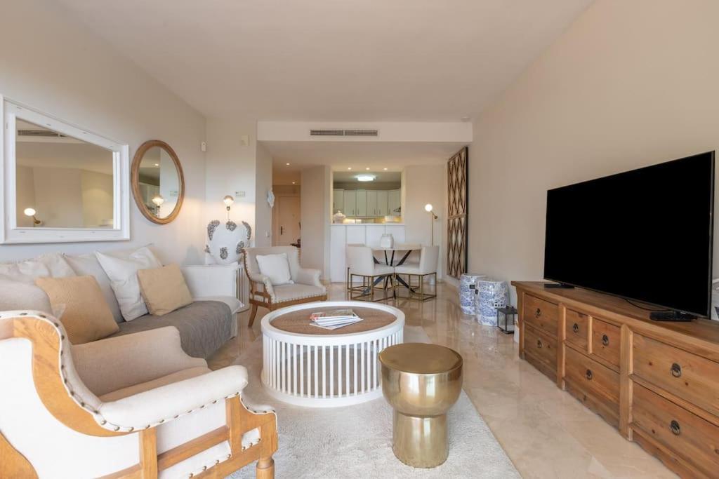 Precioso Elvira Hills. Apartamento Marbella
