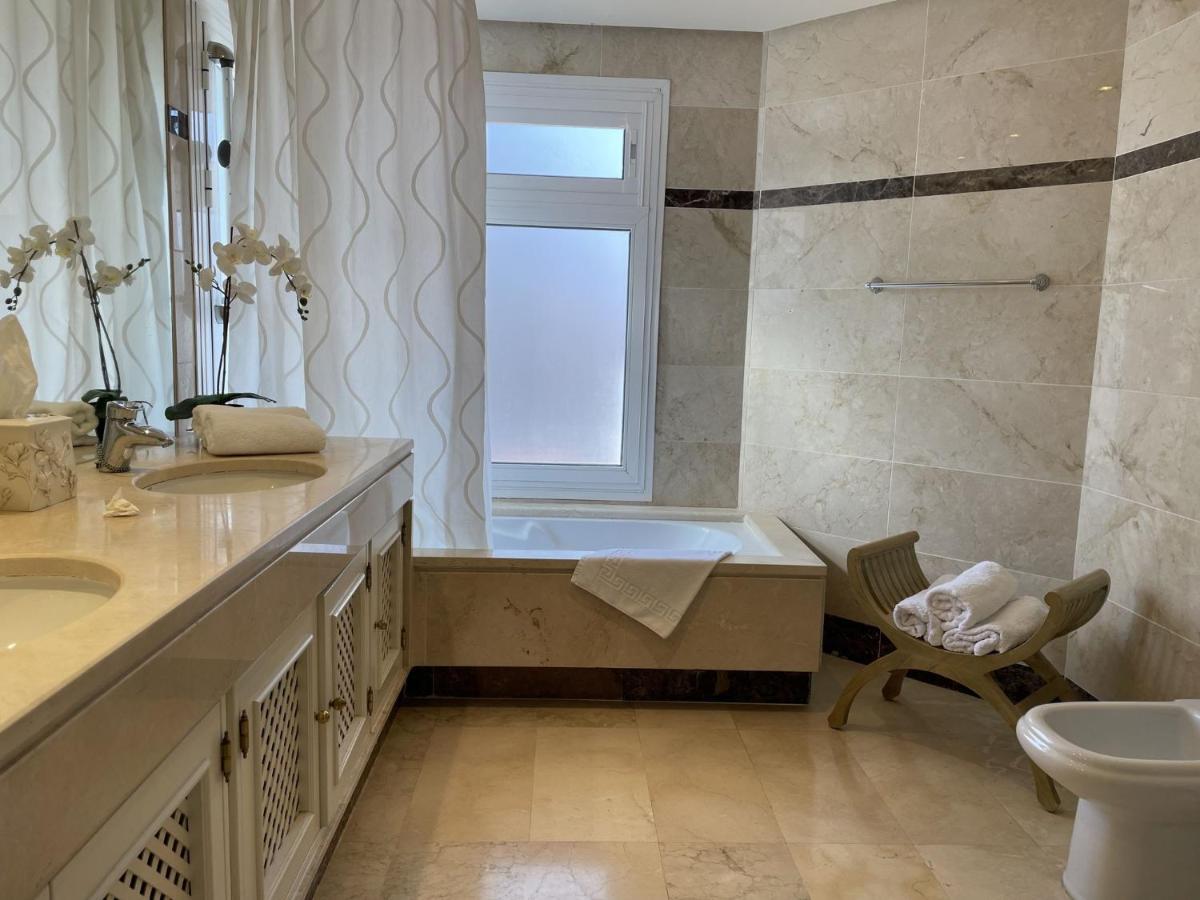 Cozy Near Puerto Banus * Marbella