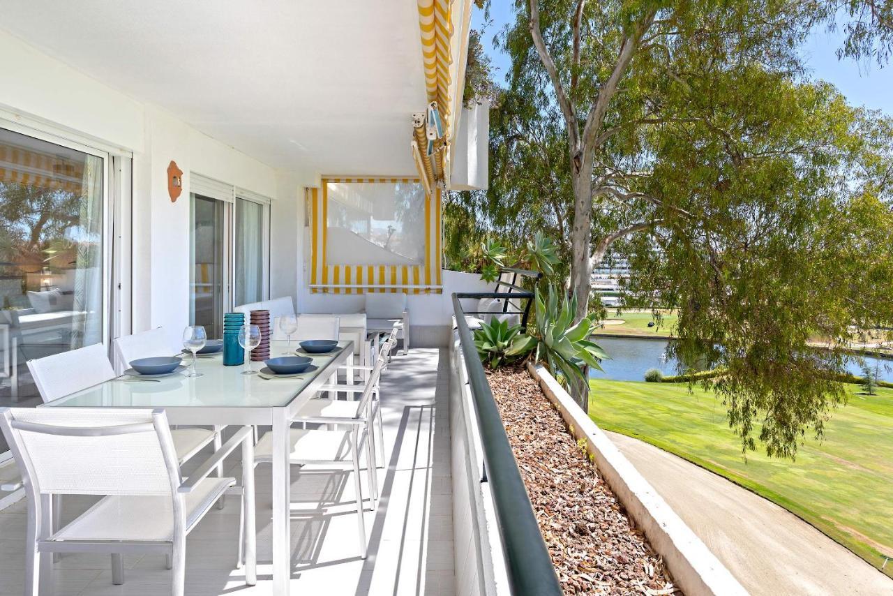 Genteel Guadalmina Golf Apartment *