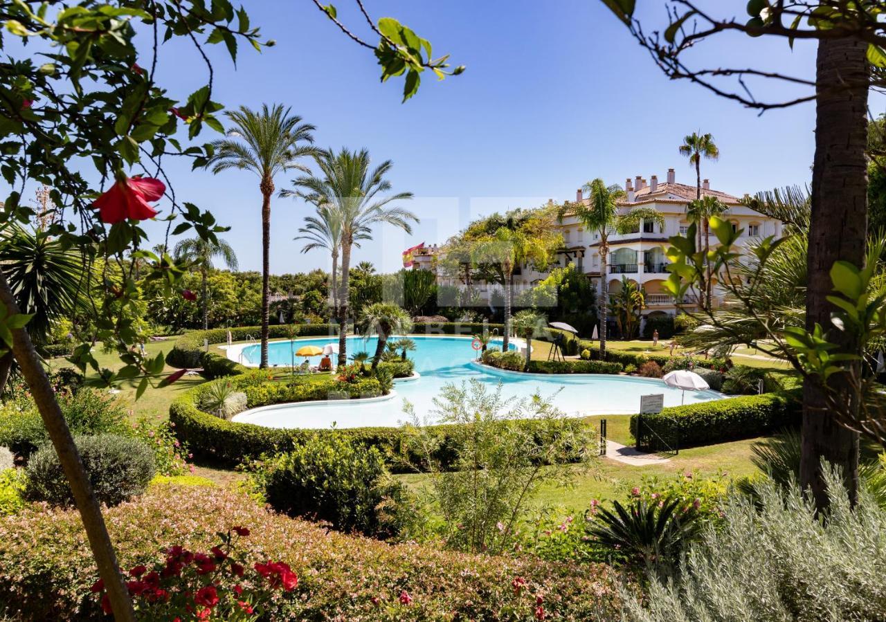 Amplio Planta Jardin Nagueles *