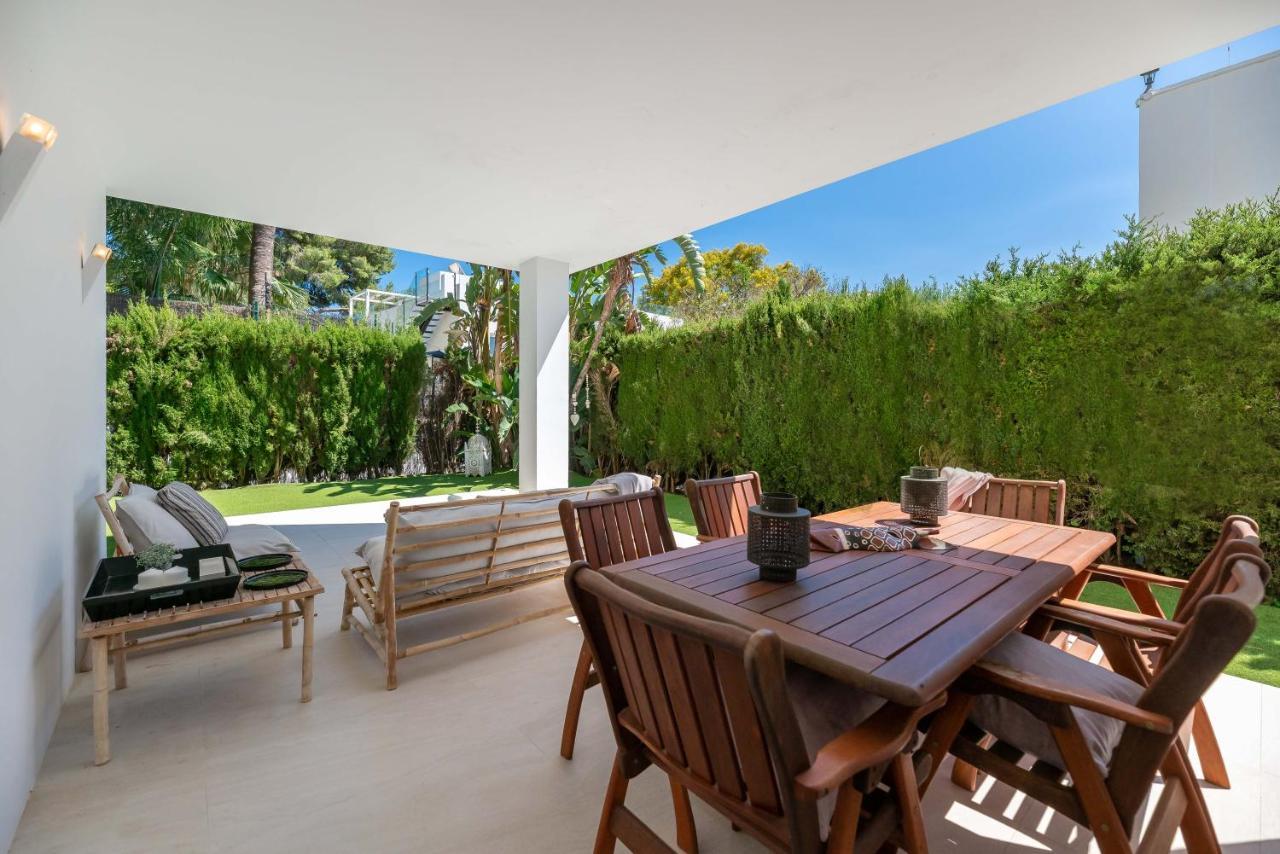Villa Vacation I Fuentes, Prime Location, Perfect For Families And Big Groups, Shared Pool