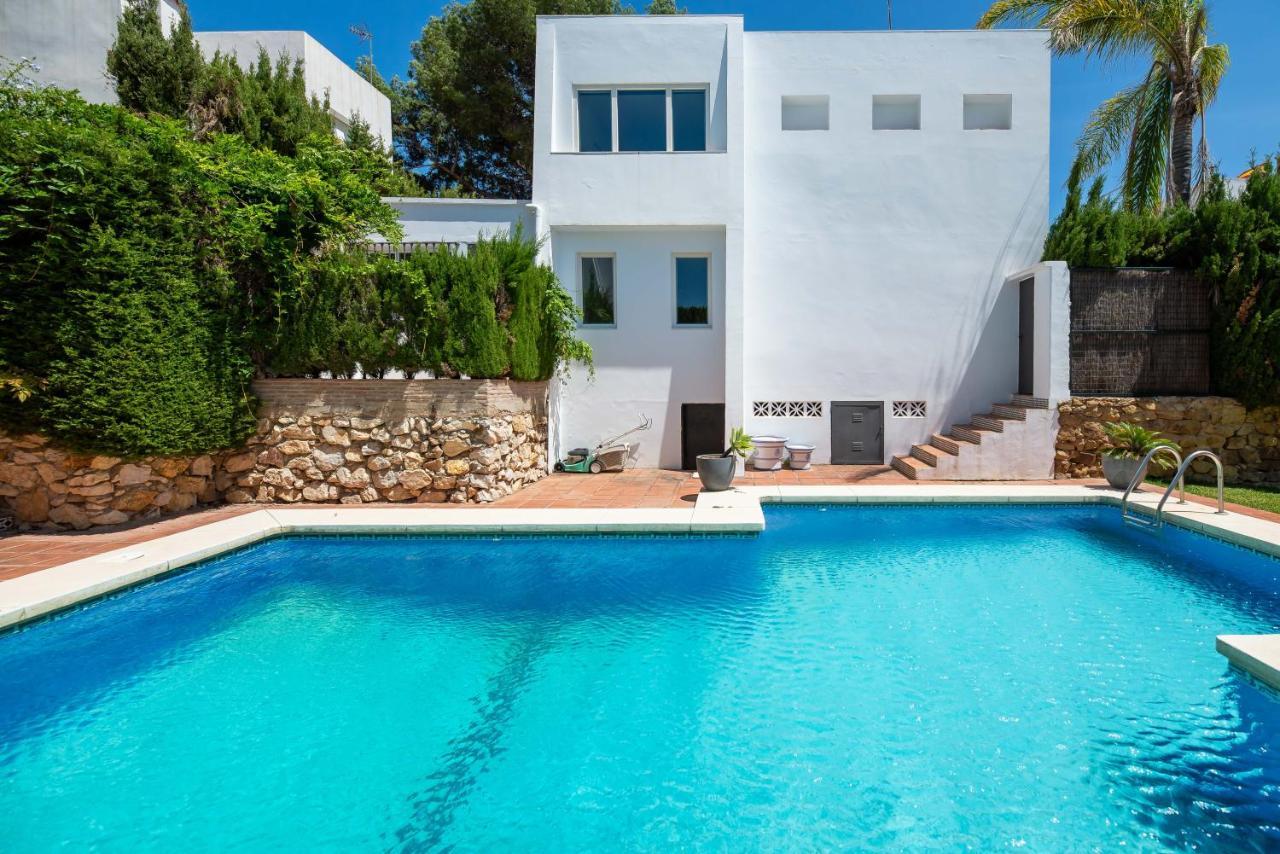 Vacation I Fuentes, Prime Location, Perfect For Families And Big Groups, Shared Pool Villa