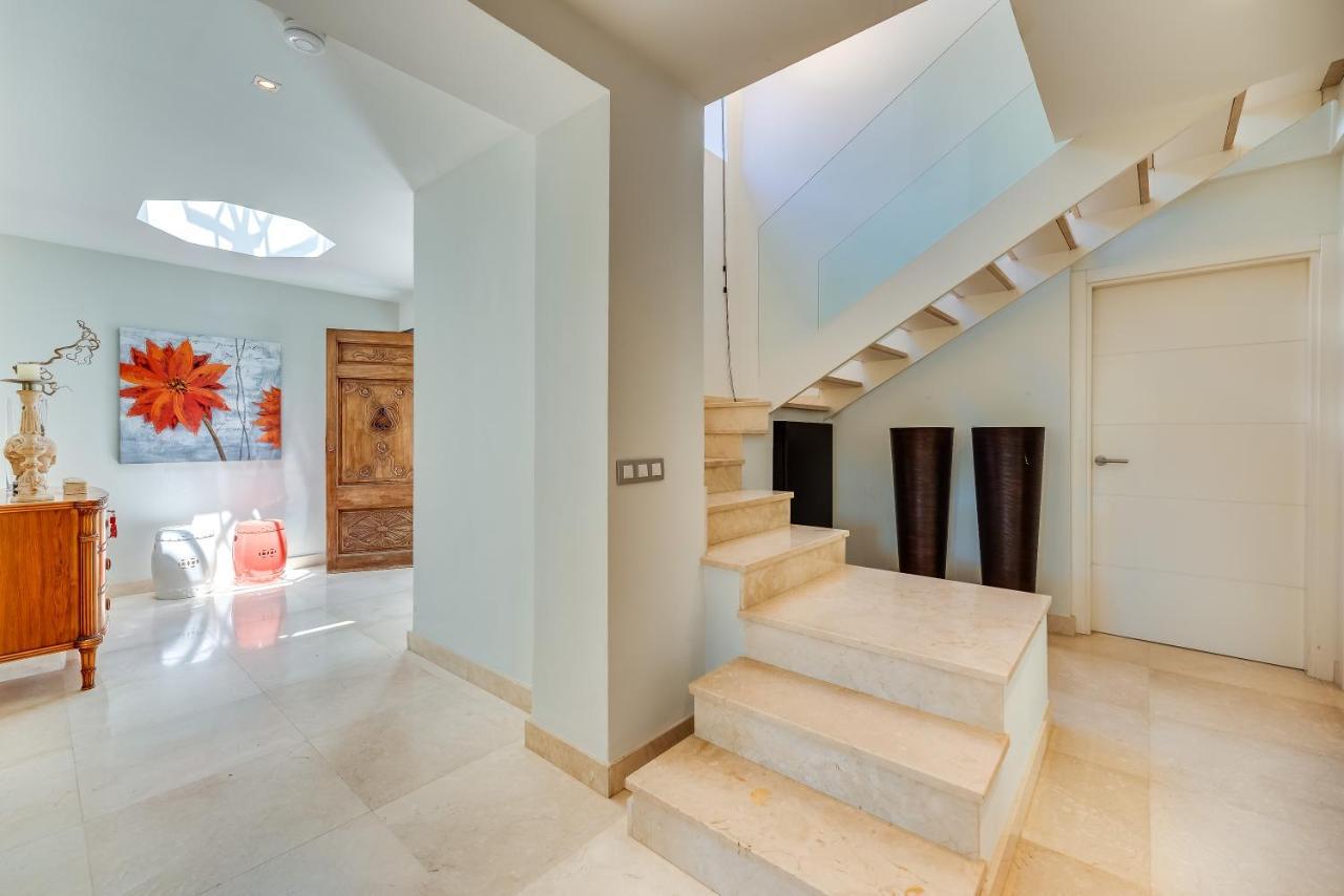 Vacation I Fuentes, Prime Location, Perfect For Families And Big Groups, Shared Pool Villa *