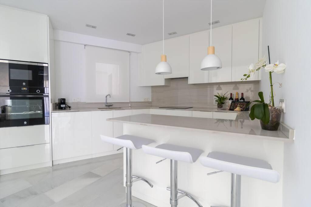 Polo 5e Jacaranda Marbella