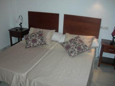 Linda Hotel
