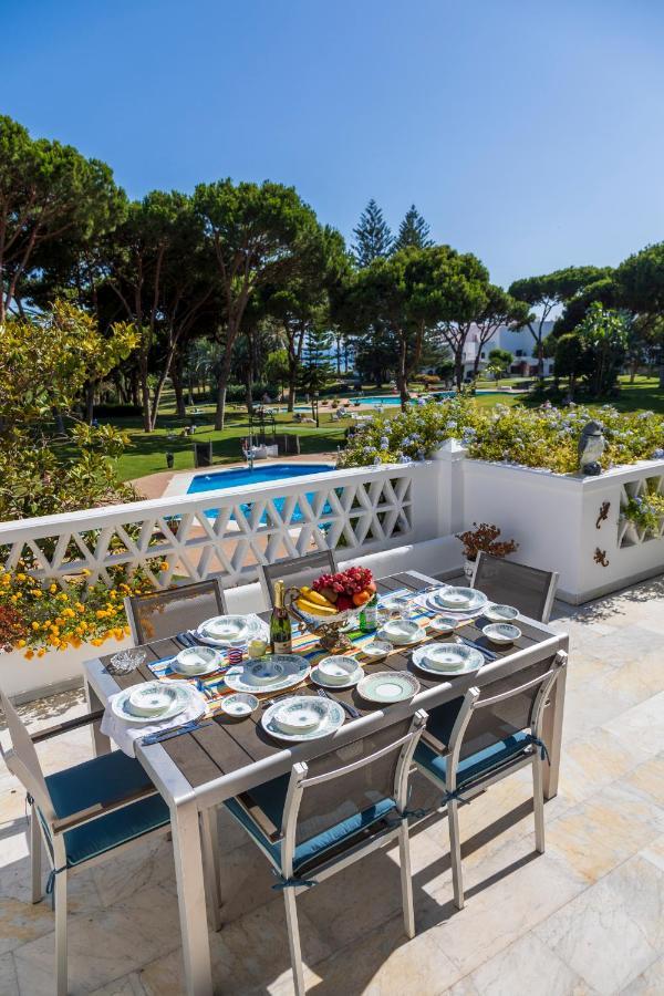 Apartamento Beachfront Luxury Appartment, Playas Del Duque, Puerto Banus, *