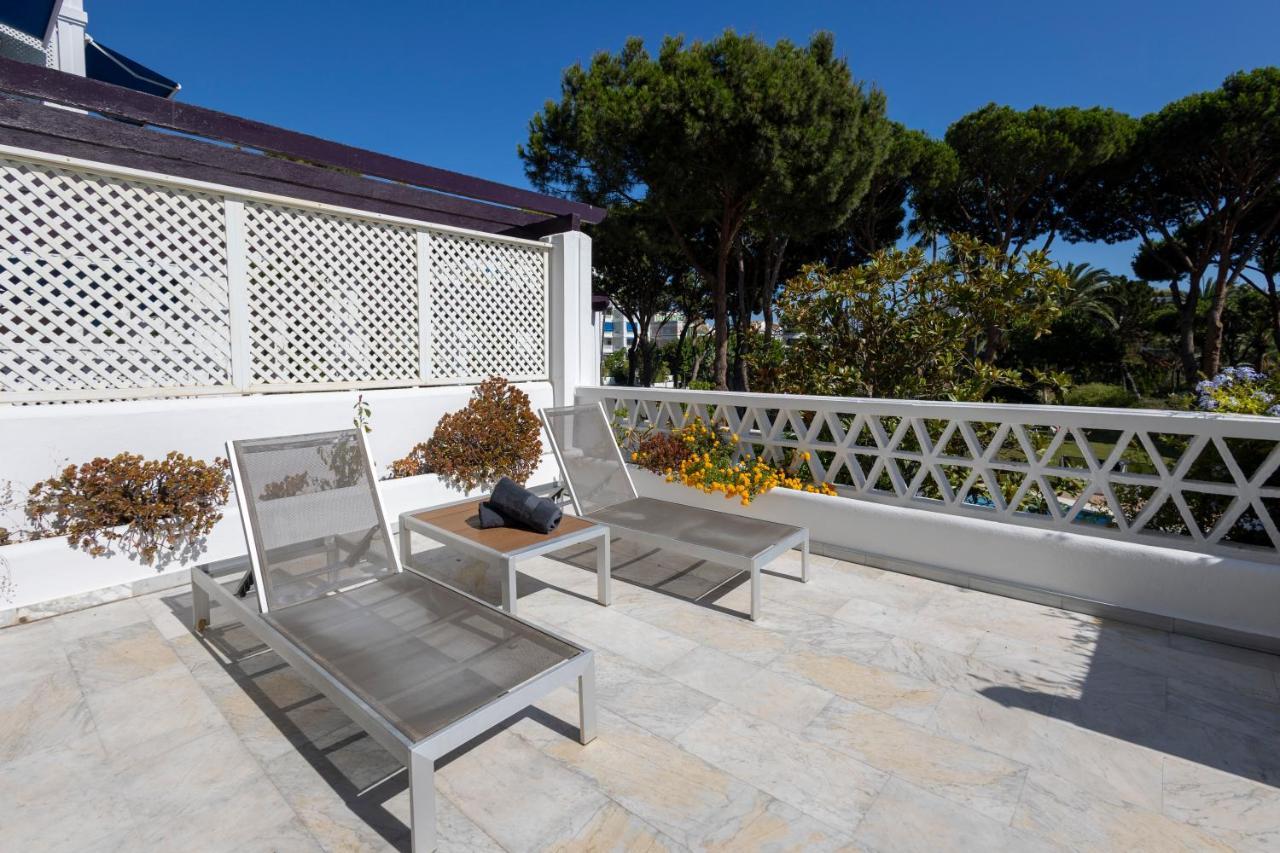 Beachfront Luxury Appartment, Playas Del Duque, Puerto Banus, *