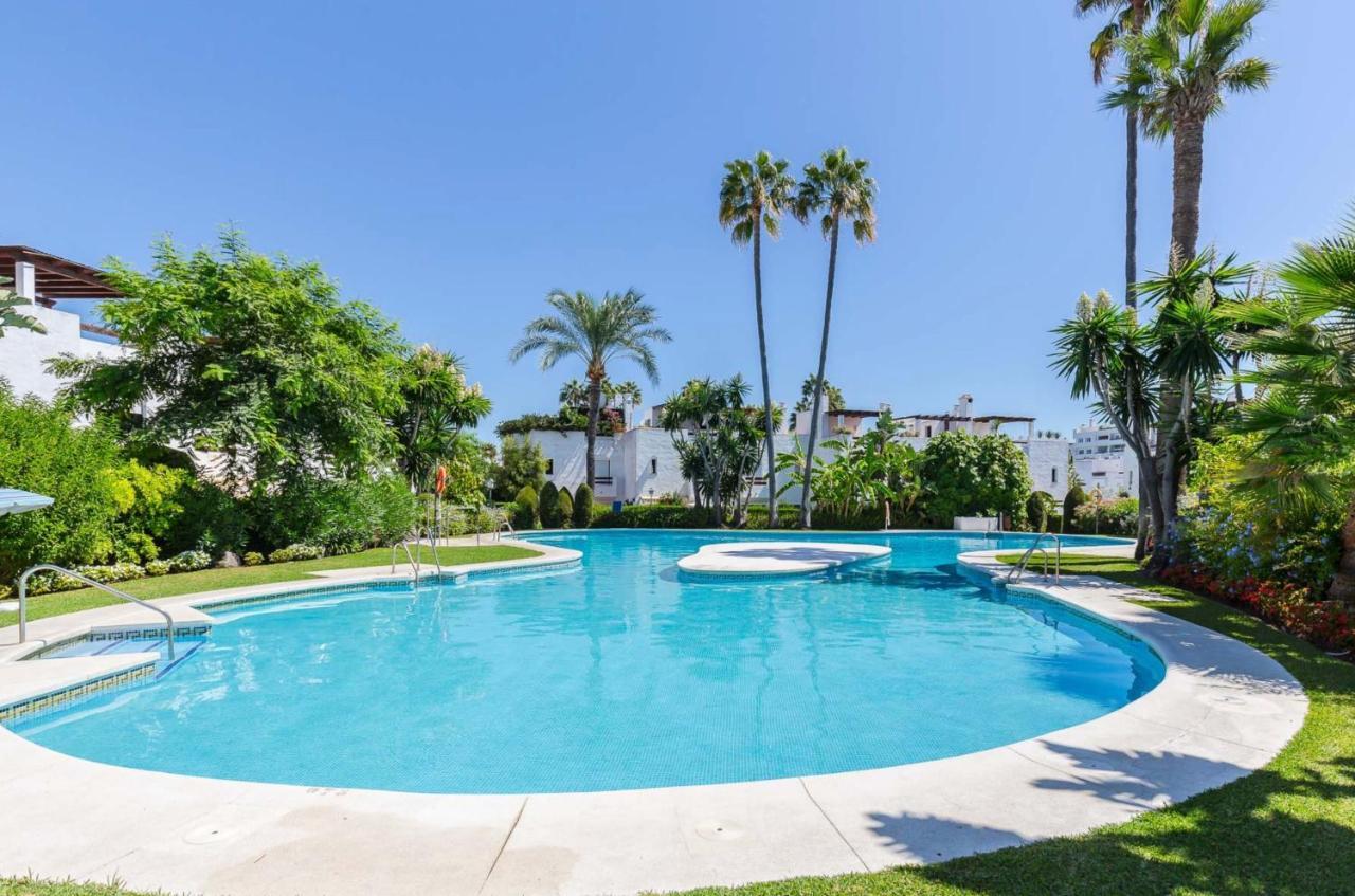 Escape To Serenity - 3 Bedroom Townhouse By The Sea!