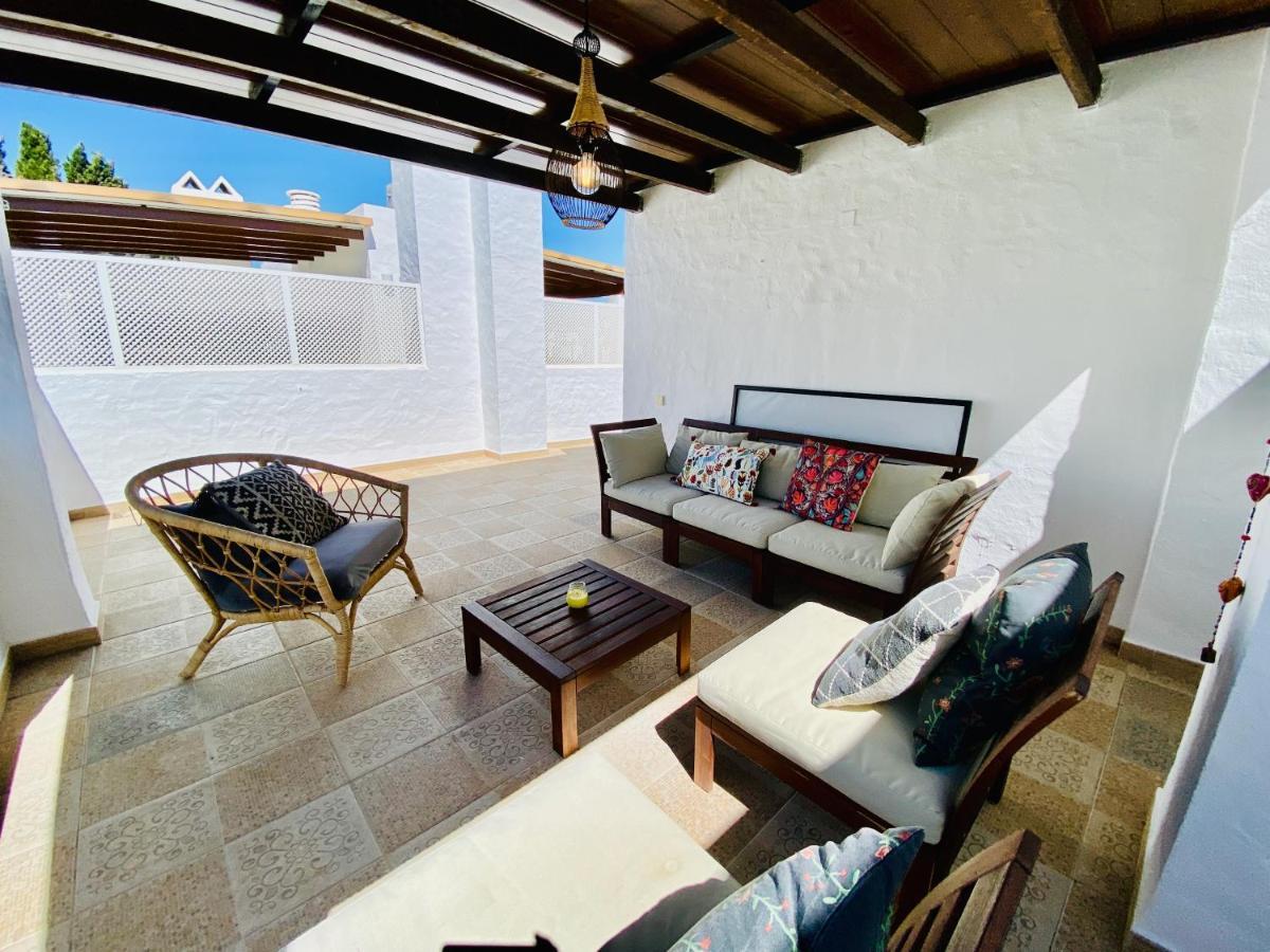 Ferienhaus Escape To Serenity - 3 Bedroom Townhouse By The Sea! *