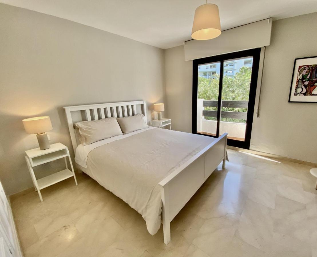 Ferienhaus Escape To Serenity - 3 Bedroom Townhouse By The Sea!