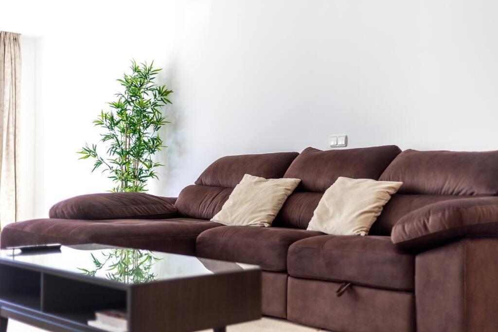Bright Elegant 3bdr In Puerto Banus Marbella