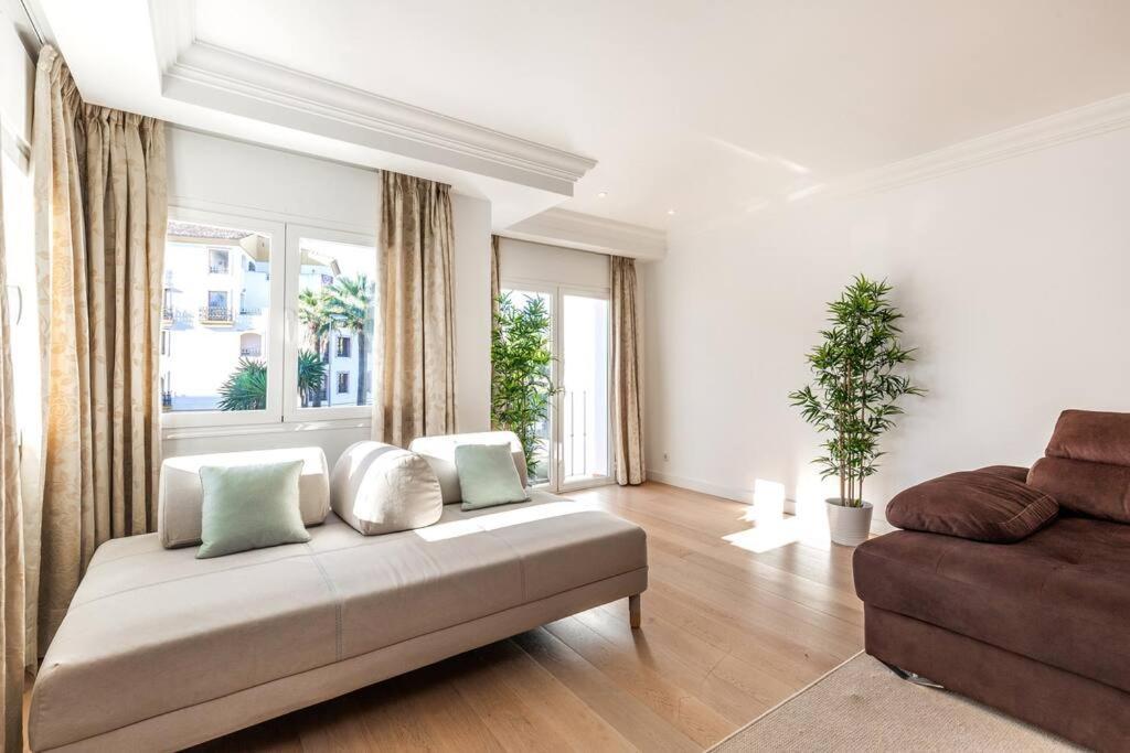 Bright Elegant 3bdr In Puerto Banus Apartment *