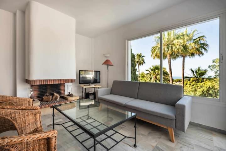 Mijas Costa Chapas Cabopino Playa Y Golf Apartment