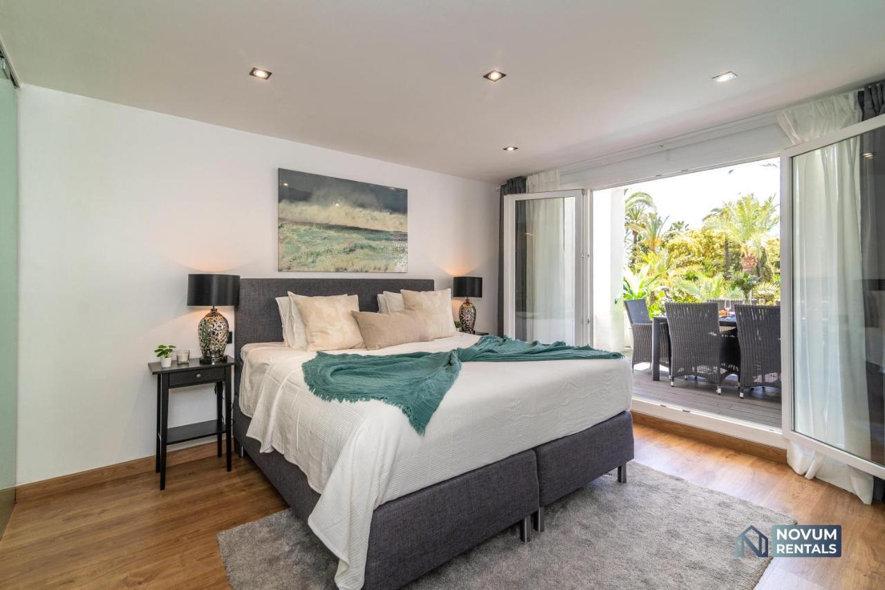 Apartamento Luxurious Beachside In The Heart Of Puente Marbella