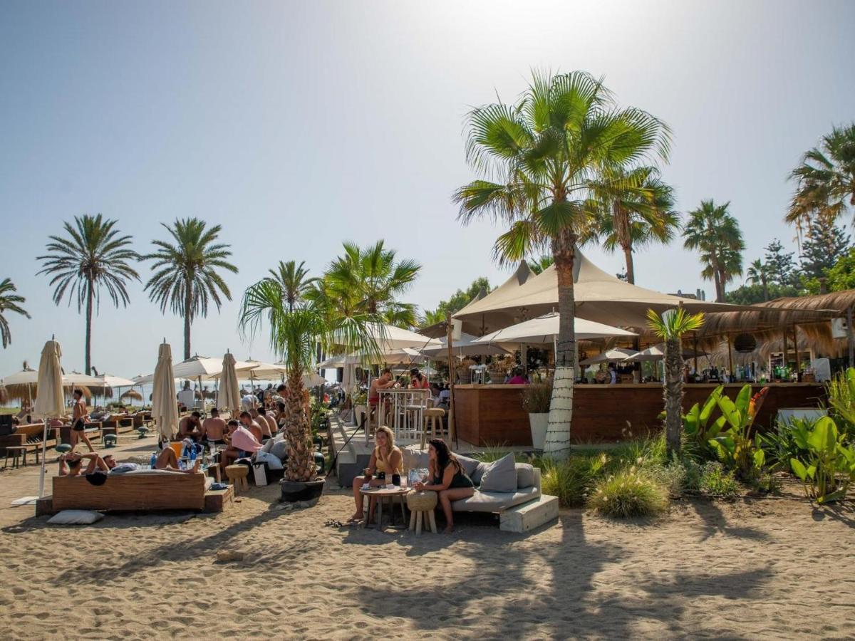 Apartamento Luxurious Beachside In The Heart Of Puente Marbella
