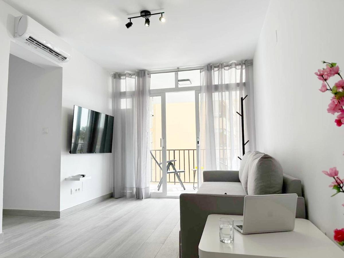 Moderno Centro De Apartment *