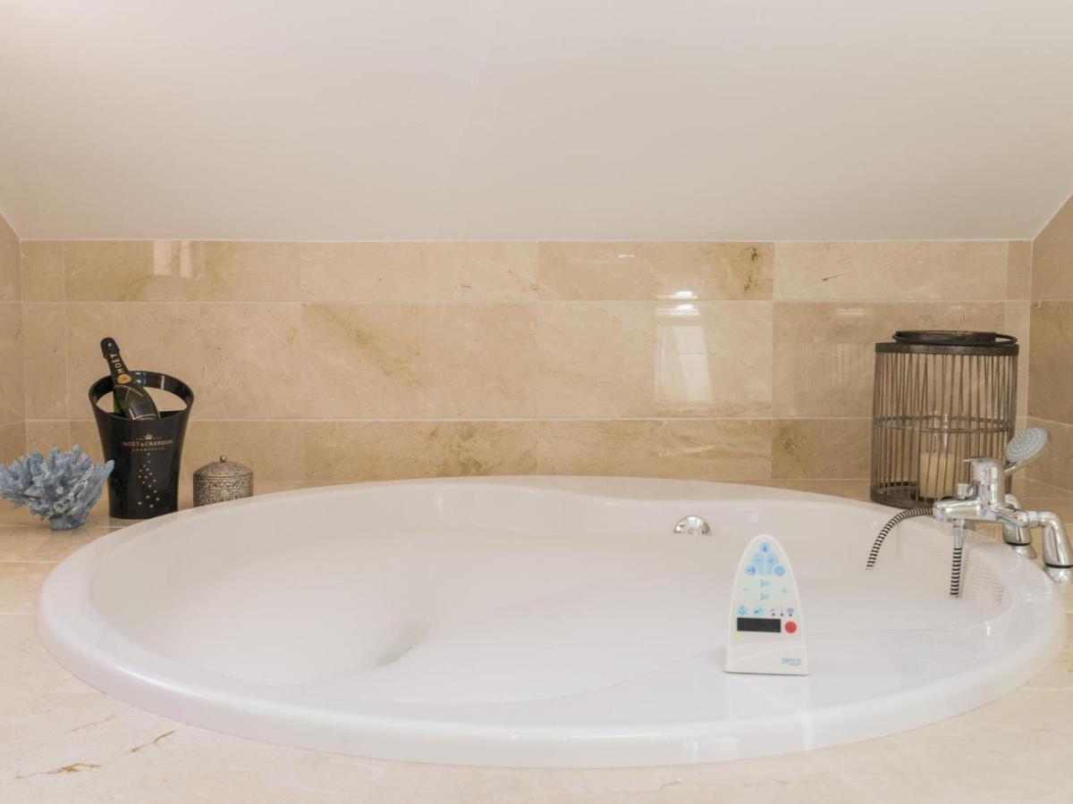 Vacation I Nueva Andalucia Golf Getaway * Marbella
