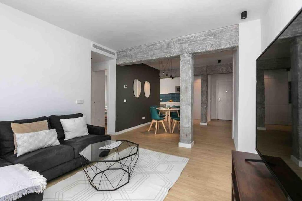 En Tu Casa En * Marbella