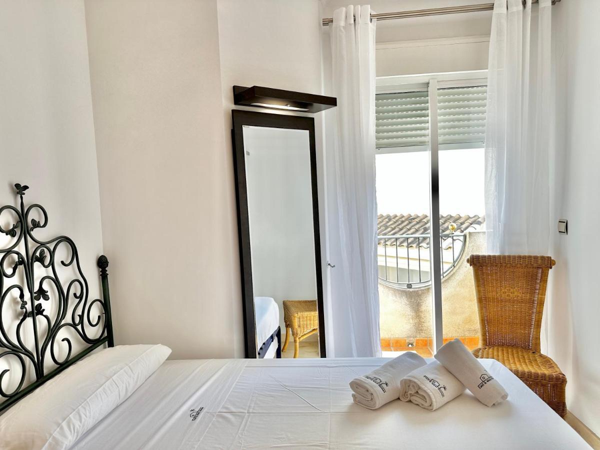 El Arenal Townhouse By The With Swimming Pool Ii- Eaw Homes Vakantiehuis *