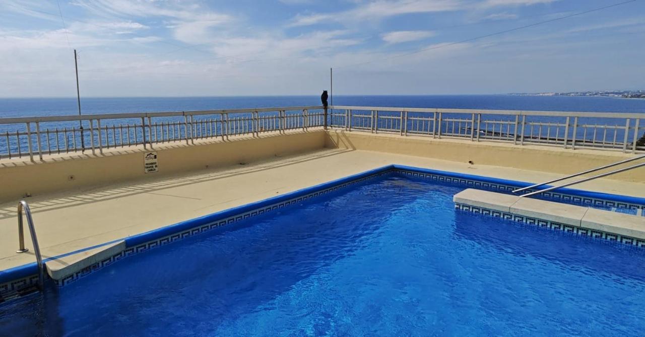 Piso Reformado Frente Al Mar. Apartment Marbella