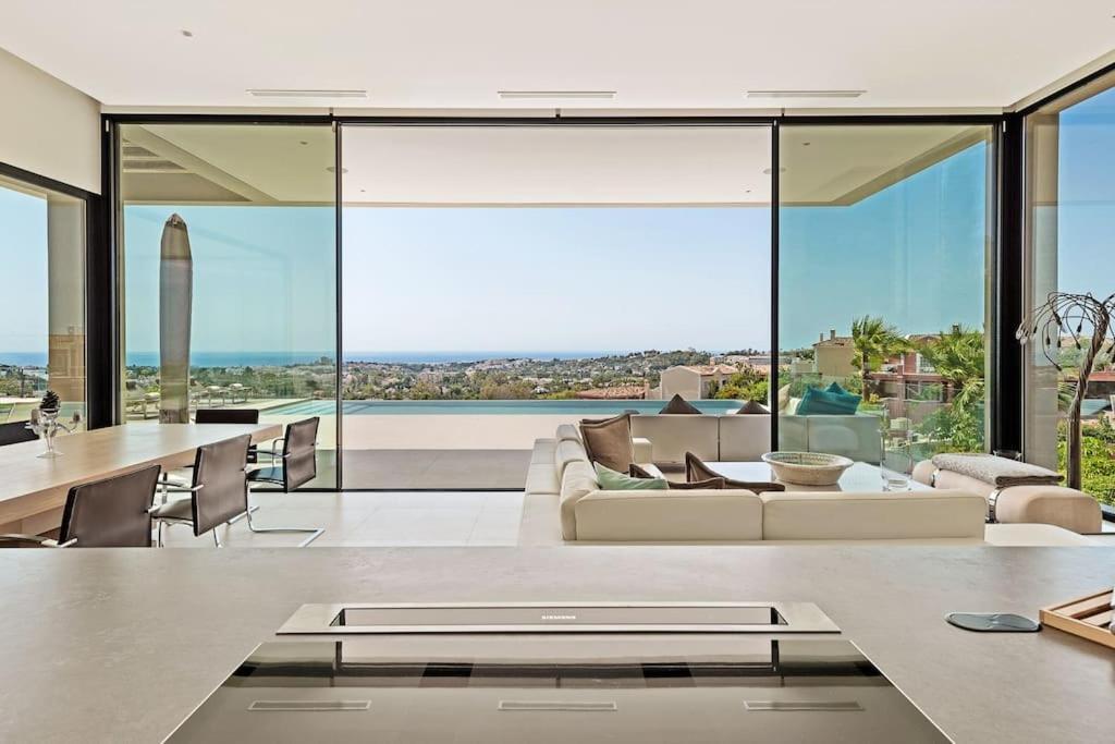 Villa Anamaya 1 - Elegant 5-bedroom In