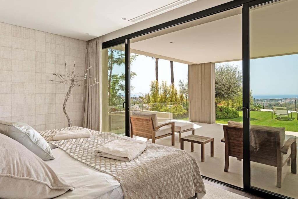 Anamaya 1 - Elegant 5-bedroom In Villa