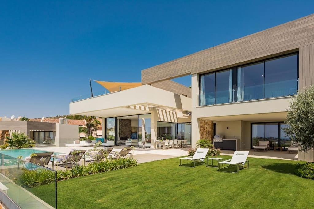 Villa Anamaya 1 - Elegant 5-bedroom In *