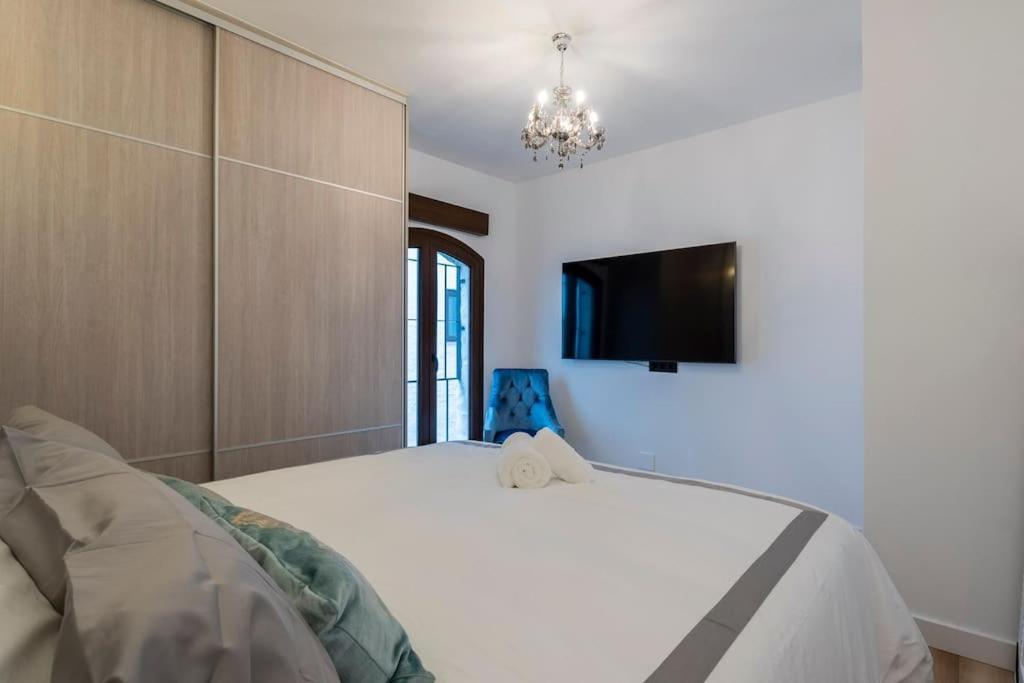 Luxurious In The Heart Of Puerto Banus Apartamento
