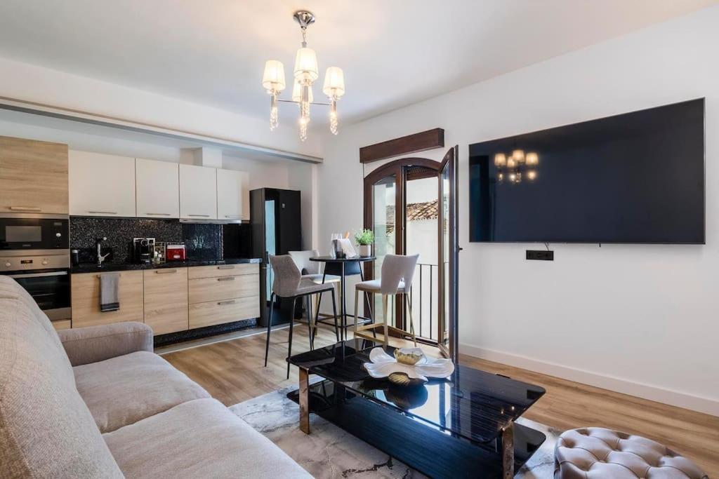 Apartamento Luxurious In The Heart Of Puerto Banus