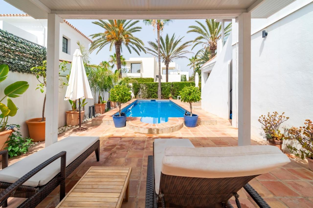 Villa Emma By The Sea With Private Pool Marbella