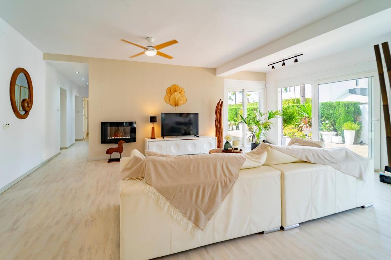 Emma By The Sea With Private Pool * Marbella