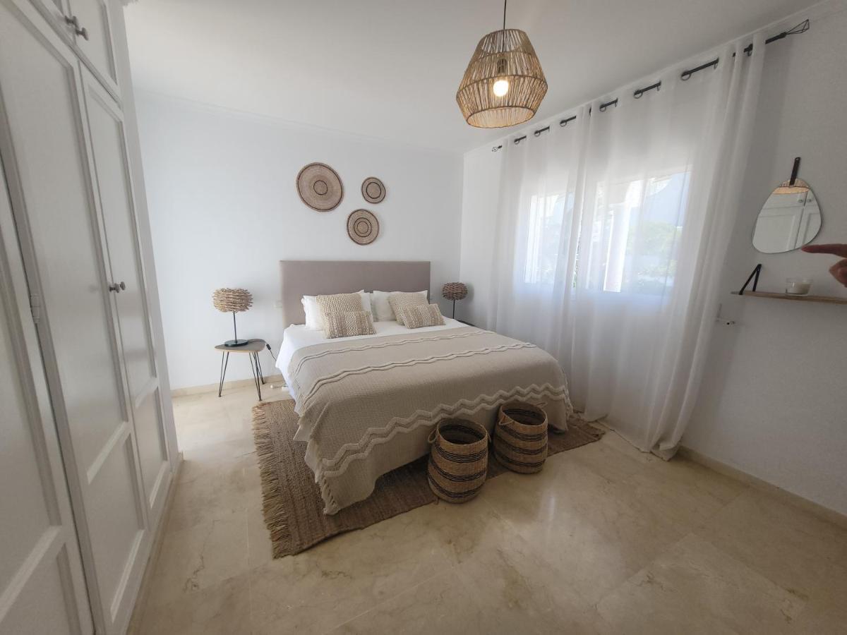 Private Luxurious Walking Distance To Puerto Banus Marbella