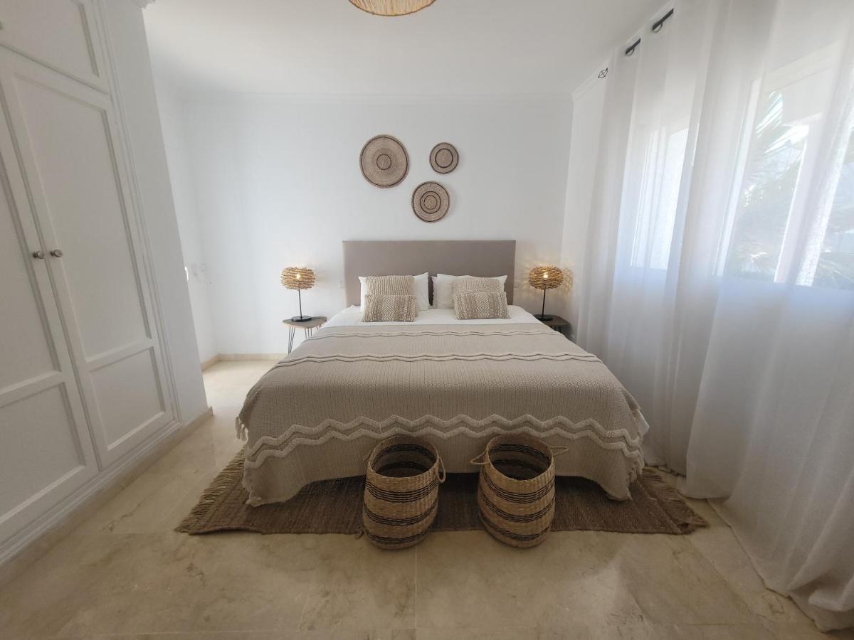 Private Luxurious Walking Distance To Puerto Banus *