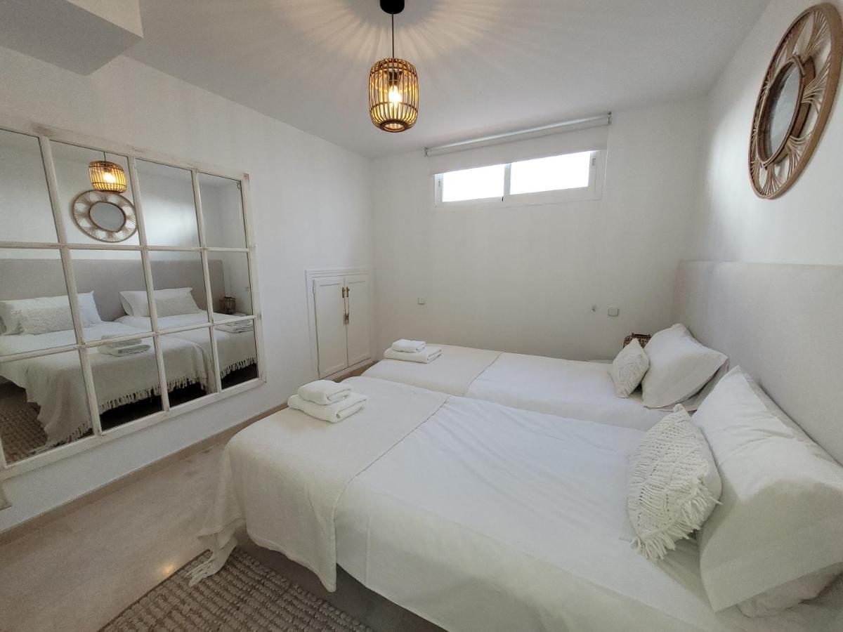 Villa Private Luxurious Walking Distance To Puerto Banus Marbella
