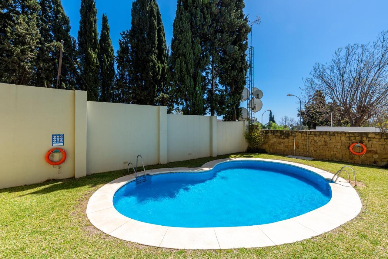 Spectacular Penthouse Puente Apartment Marbella