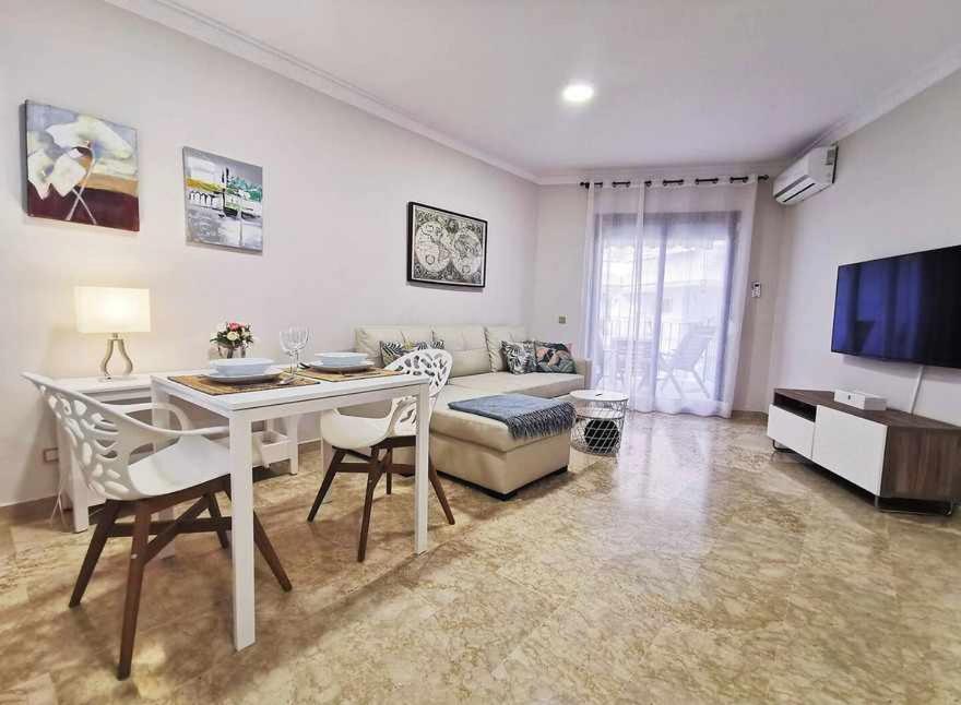 Centro Playa By Houselogy * Marbella