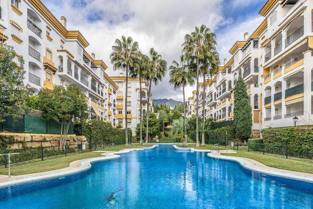 Apartment Costa Nagueeles 2hab. *