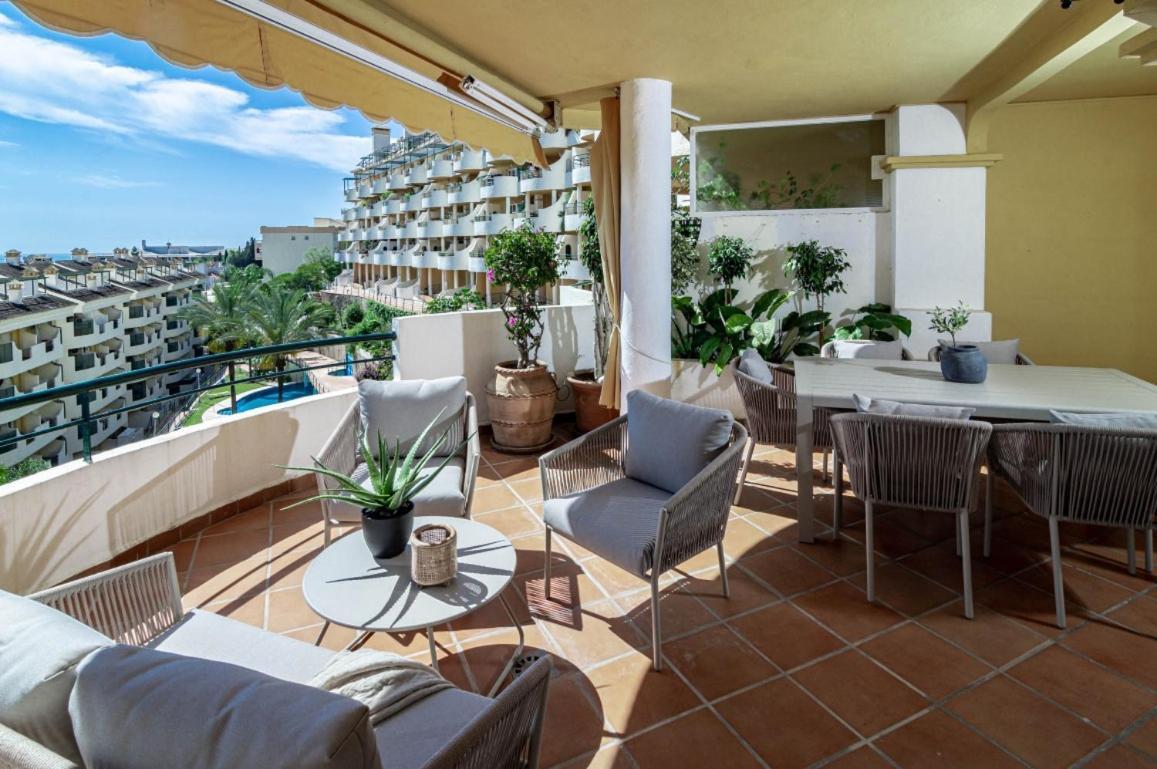 Apartment Stunning With Pool In By Costarentals - M36 Marbella