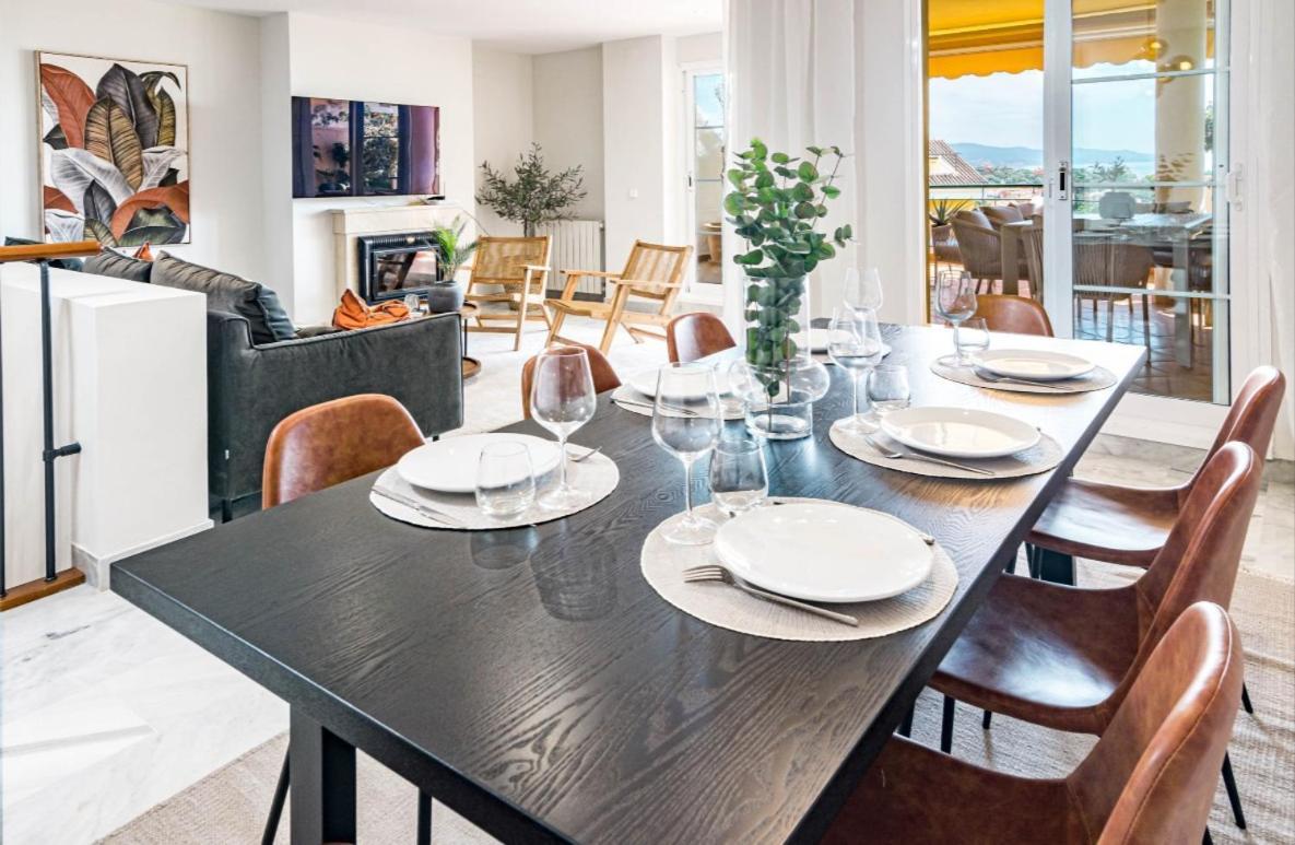 Apartment Stunning With Pool In By Costarentals - M36