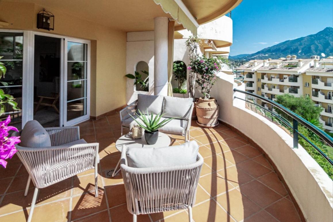 Stunning With Pool In By Costarentals - M36 *