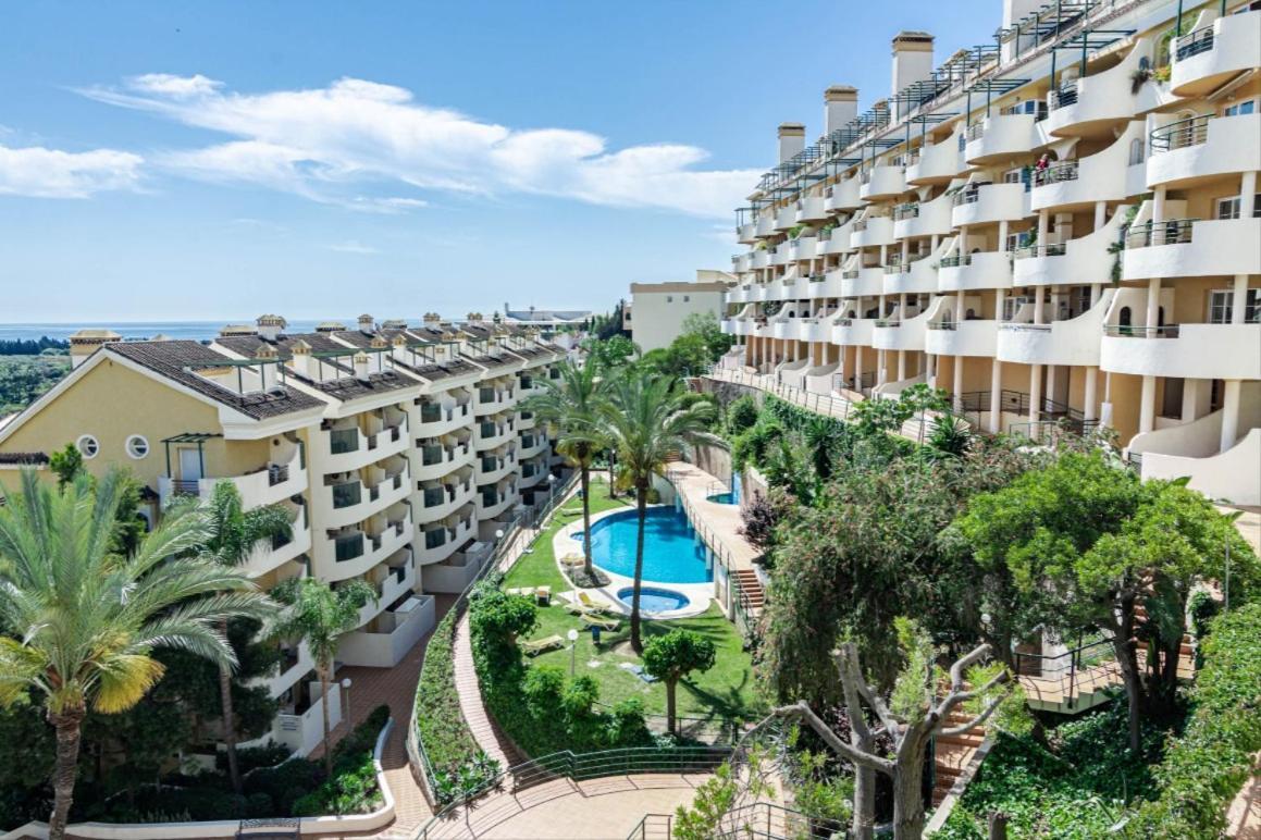 Stunning With Pool In By Costarentals - M36 Apartment
