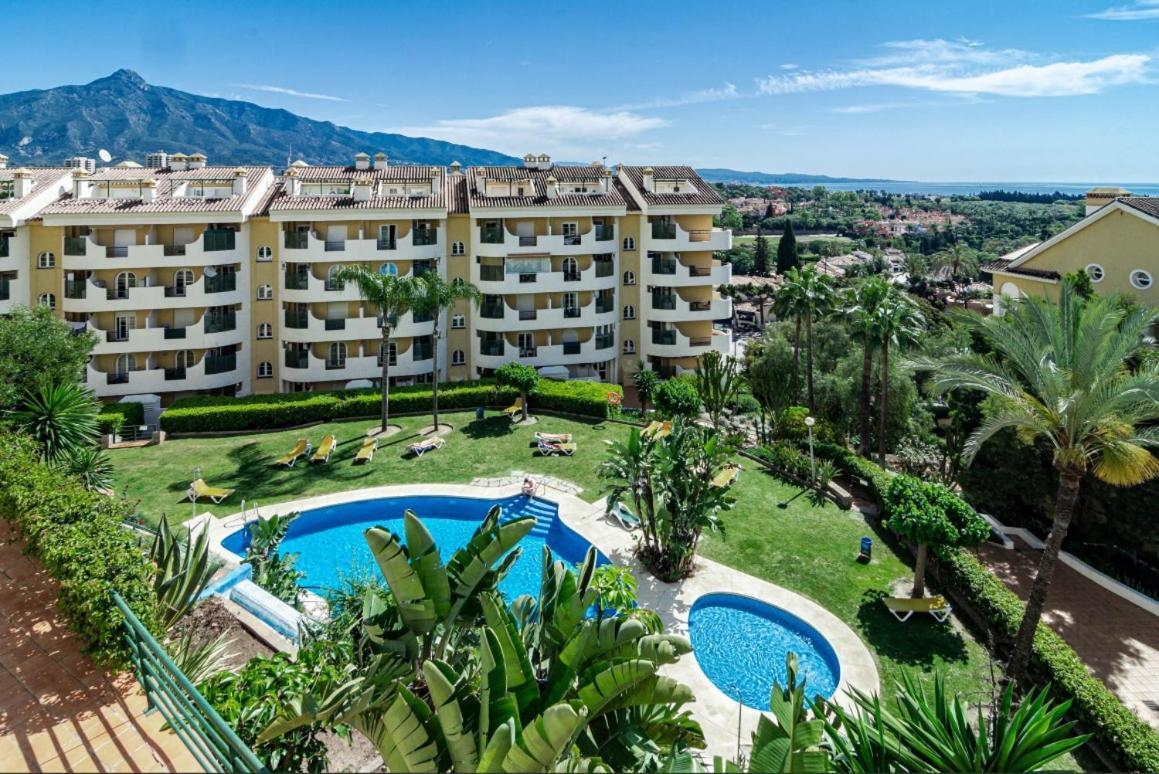 Apartment Stunning With Pool In By Costarentals - M36